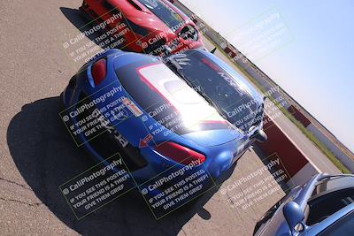 media/Sep-14-2025-Speed Ventures (Sun) [[b2951cd086]]/Around the Pits/